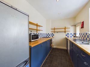 Photo 28- click for photo gallery